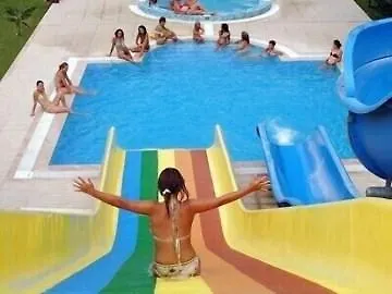 Hotel Flora Suites Soğucak